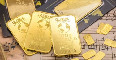 gold global plates